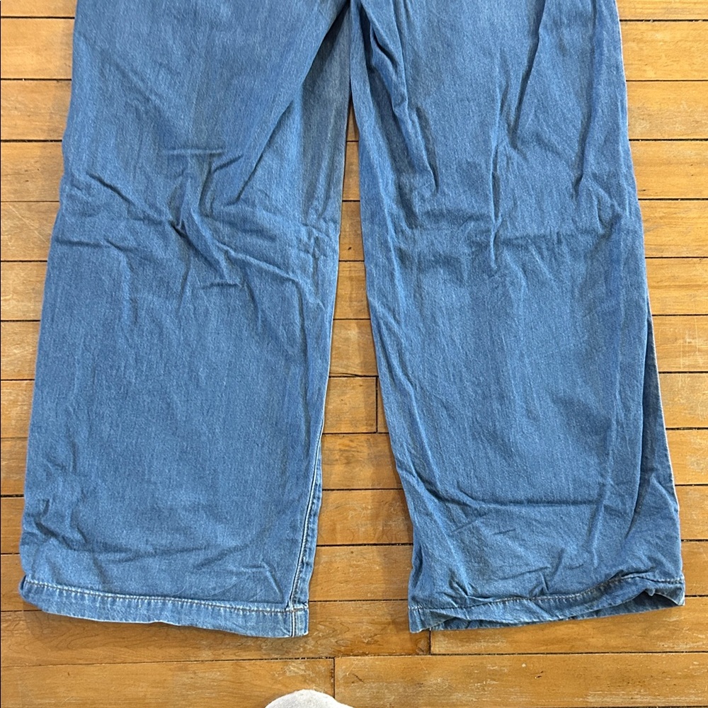 EUC Roxy High Rise Wide Leg Light Blue Denim Pants - Picture 10 of 10